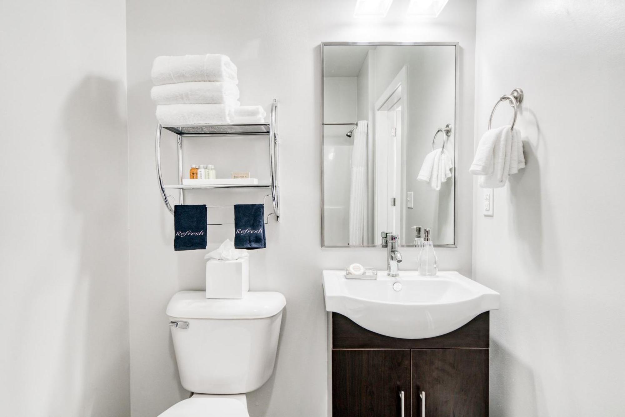 Cozysuites Music Row Bold 1Br W Free Parking ナッシュビル エクステリア 写真