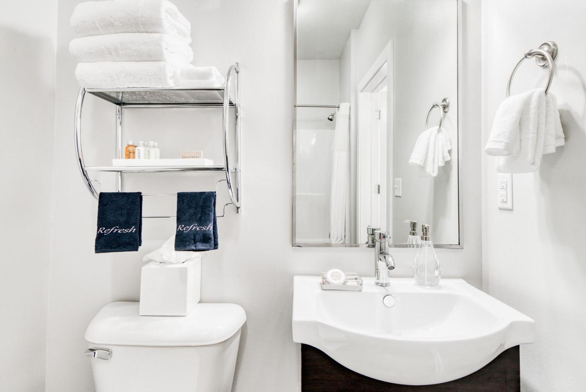 Cozysuites Music Row Bold 1Br W Free Parking ナッシュビル エクステリア 写真