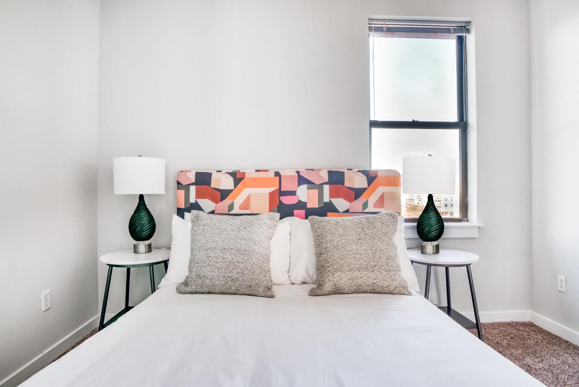 Cozysuites Music Row Bold 1Br W Free Parking ナッシュビル エクステリア 写真