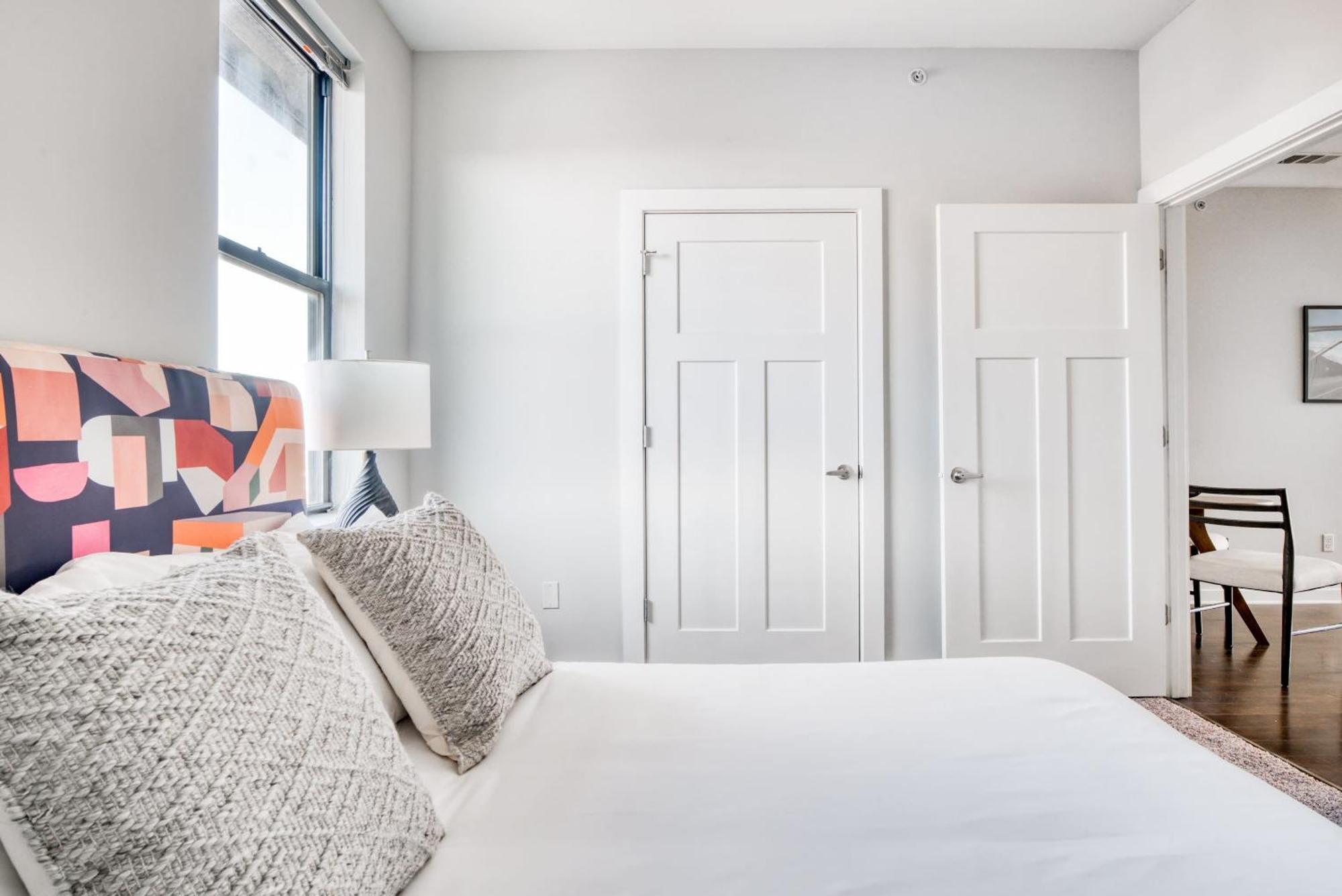 Cozysuites Music Row Bold 1Br W Free Parking ナッシュビル エクステリア 写真